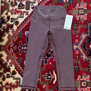 Lululemon NWT Wunder Under High Rise Crop 21” Lux